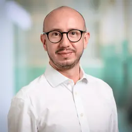 Portrait photo of Dr. Juan Camilo Mahecha Zambrano