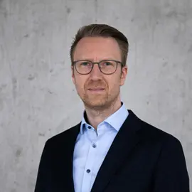 Porträt-Foto von Dr. Florian Liberatore
